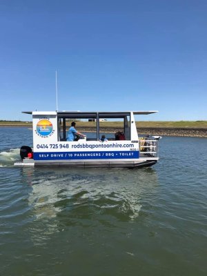 Pontoon Hire Boats